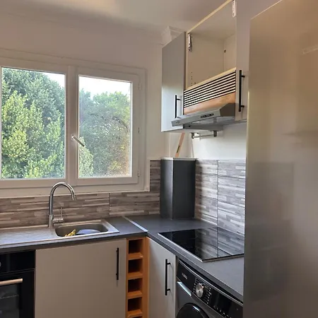 Apartman Charmant T4 Centre *