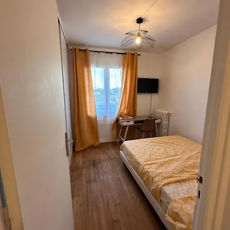 Charmant T4 Centre Apartman Pontoise